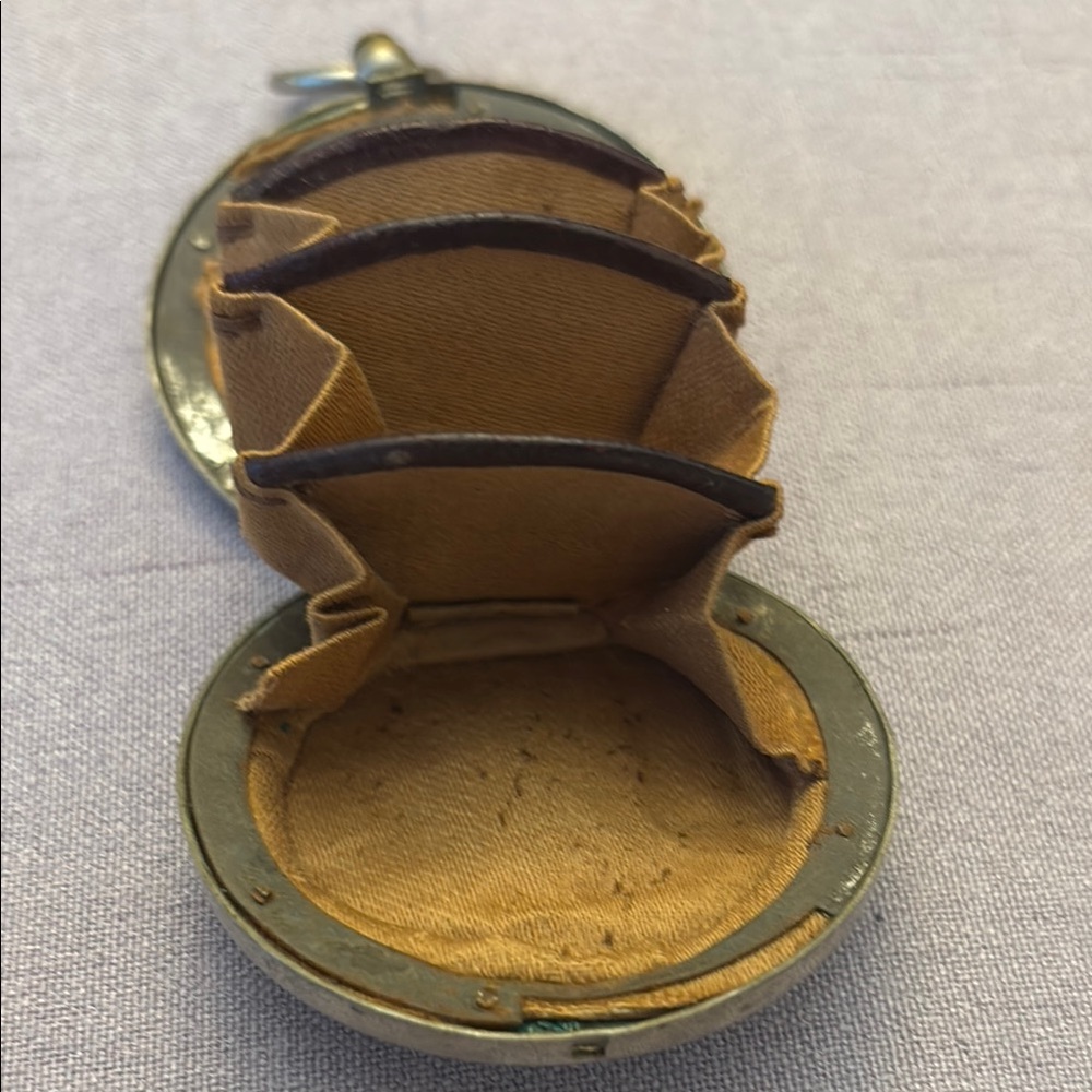 Vintage Tan Coin Purse 1900’s